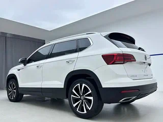 2022 Volkswagen Tharu I, белый, 1665000 рублей, вид 4