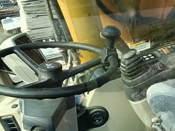 2006 Caterpillar M316, жёлтый, 6700000 рублей - вид 7