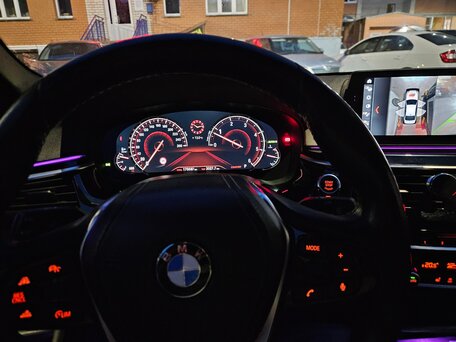 2017 BMW 5 серии 530d xDrive VII (G30/G31/G38), чёрный, 2900000 рублей, вид 1
