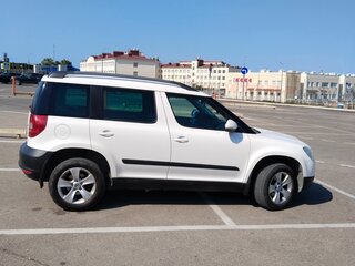 2013 Skoda Yeti I, белый, 1250000 рублей, вид 4