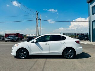 2012 Mazda 3 II (BL) Рестайлинг, белый, 1049000 рублей, вид 3