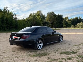 2008 BMW 5 серии 525i V (E60/E61) Рестайлинг, чёрный, 1850000 рублей, вид 4