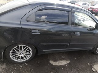 2013 Chevrolet Cobalt II, чёрный, 650000 рублей, вид 4