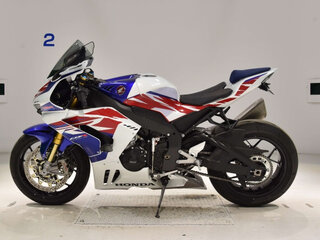 2022 Honda CBR 1000 RR/RA Fireblade, белый, 2250000 рублей, вид 3