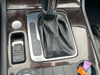 2011 Volkswagen Touareg II, чёрный, 2050000 рублей, вид 5