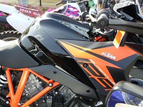 2021 KTM 1290 Super Duke GT, чёрный, 1500000 рублей, вид 3