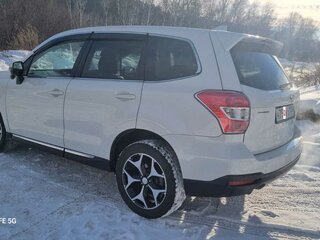 2015 Subaru Forester IV Рестайлинг, белый, 2200000 рублей, вид 5