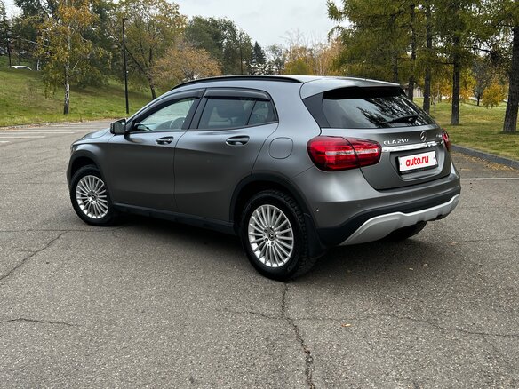 2018 Mercedes-Benz GLA 250 I (X156) Рестайлинг, серый, 2590000 рублей - вид 2