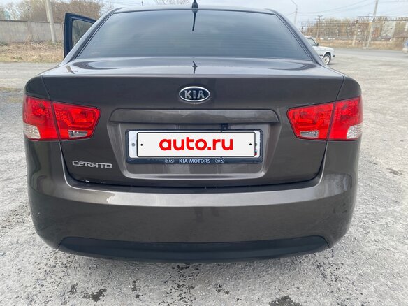 2011 Kia Cerato 4-speed II, серый, 810000 рублей - вид 3