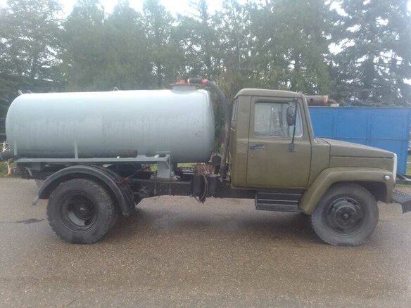 1992 ГАЗ 3308, зелёный