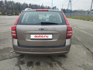2009 Kia Ceed I, бежевый, 700000 рублей, вид 5