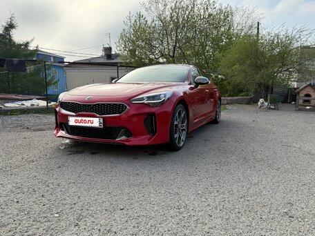 2018 Kia Stinger I, красный, 2900000 рублей, вид 3