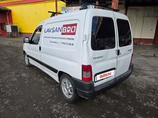 2010 Peugeot Partner I Рестайлинг, белый, 450000 рублей, вид 4
