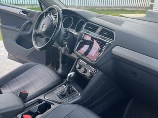 2020 Volkswagen Tiguan II, коричневый, 1800000 рублей, вид 5