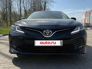 2018 Toyota Camry VIII (XV70), чёрный, 1650000 рублей, вид 1
