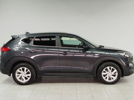 2020 Hyundai Tucson III Рестайлинг, серый, 1990000 рублей, вид 4