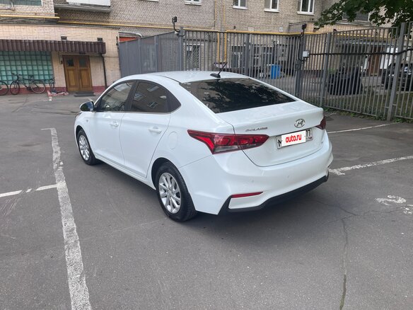 2017 Hyundai Solaris II, белый, 1350000 рублей - вид 5