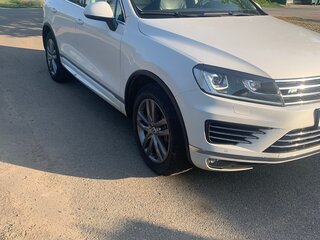 2016 Volkswagen Touareg II Рестайлинг, белый, 2900000 рублей, вид 4