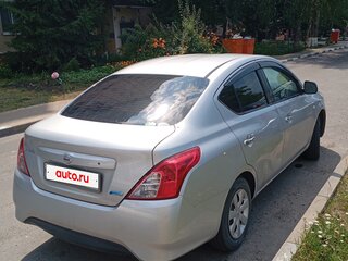 2015 Nissan Latio I (N17) Рестайлинг, серебристый, 775000 рублей, вид 4