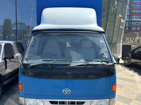 2000 Toyota Toyoace, синий, 1500000 рублей, вид 1