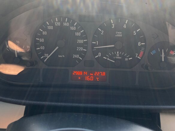 2004 BMW 3 серии 320i IV (E46) Рестайлинг, чёрный, 1000000 рублей - вид 12
