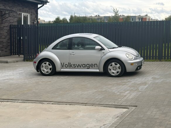 2000 Volkswagen Beetle I (A4), серебристый, 570000 рублей - вид 8