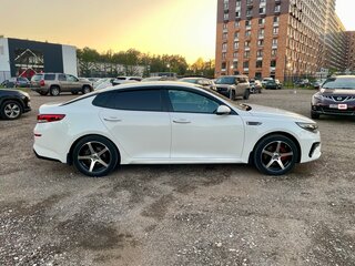 2018 Kia Optima IV, белый, 2050000 рублей, вид 4