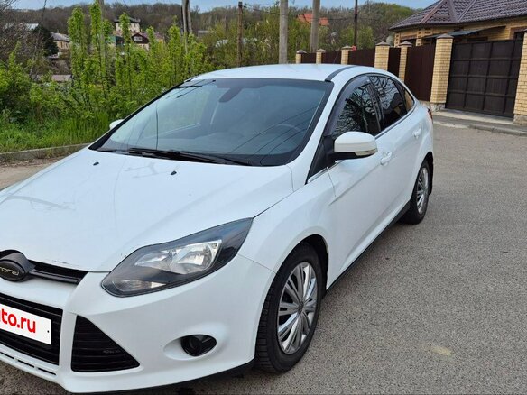 2012 Ford Focus III, белый, 1250000 рублей - вид 1
