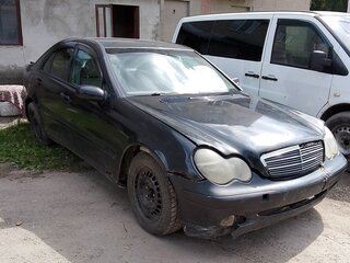2001 Mercedes-Benz C-Класс 200 II (W203), чёрный, 180000 рублей, вид 3