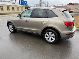 2010 Audi Q5 I (8R), коричневый, 1650000 рублей, вид 3