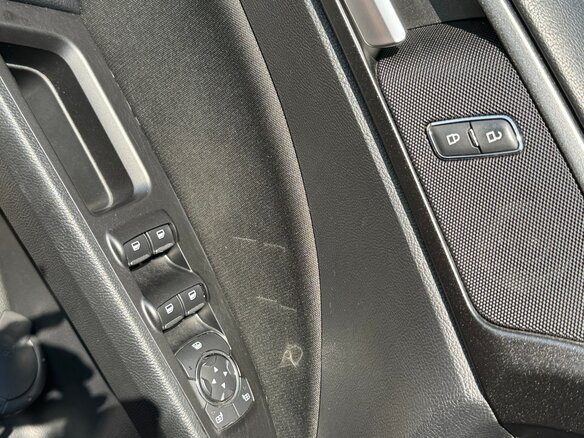 2018 Ford Fusion (North America) II Рестайлинг, красный, 1300000 рублей - вид 9