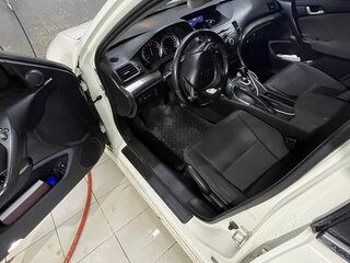 2008 Honda Accord VIII, белый, 950000 рублей, вид 3