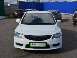 2011 Honda Civic VIII Рестайлинг, белый, 629000 рублей, вид 2