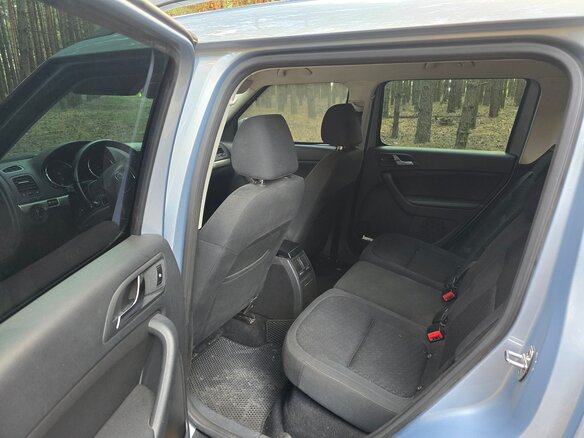 2012 Skoda Yeti I, серый, 820000 рублей - вид 8