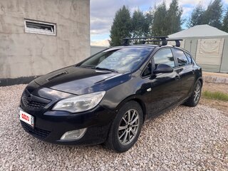 2011 Opel Astra J, чёрный, 520000 рублей, вид 1