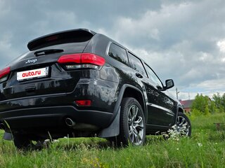2014 Jeep Grand Cherokee IV (WK2) Рестайлинг, чёрный, 3000000 рублей, вид 4