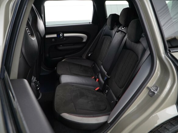 2019 Mini Clubman JCW John Cooper Works II Рестайлинг, серый, 3350055 рублей - вид 8