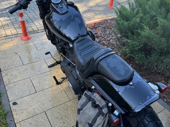 2022 Harley-Davidson Fat Bob, чёрный, 1499000 рублей - вид 4