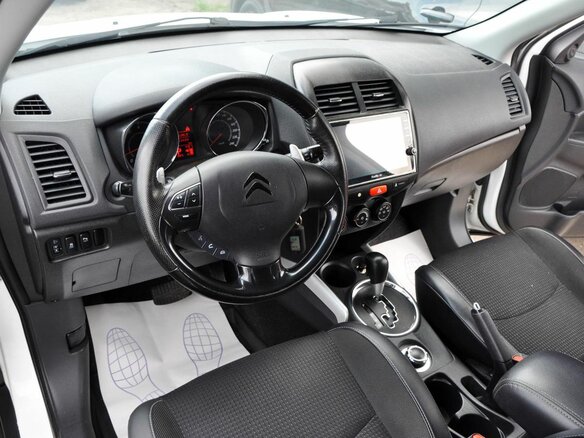 2014 Citroen C4 Aircross, белый, 1225000 рублей - вид 10