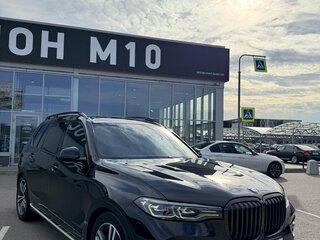 2020 BMW X7 40i I (G07), чёрный, 5250000 рублей, вид 3