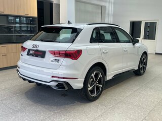 2026 Audi Q3 35 TFSI II (F3), белый, 3970000 рублей, вид 4