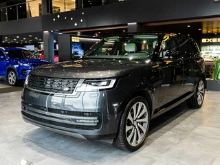 2024 Land Rover Range Rover P530 MHEV Long V, серый, 31590000 рублей, вид 1