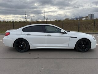 2015 BMW 6 серии Gran Coupe 640i III (F06/F13/F12) Рестайлинг, белый, 2715000 рублей, вид 5