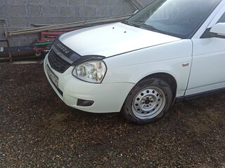 2014 Lada (ВАЗ) Priora I Рестайлинг, белый, 410000 рублей, вид 2
