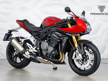 2024 Triumph Speed Triple, красный, 1699000 рублей, вид 5