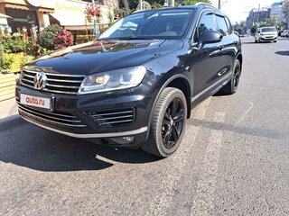 2017 Volkswagen Touareg II Рестайлинг, чёрный, 3450000 рублей, вид 1