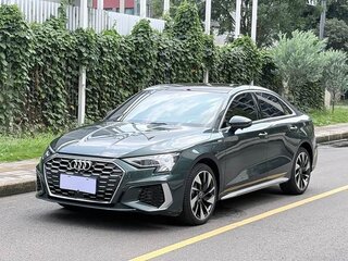 2023 Audi A3 35 TFSI Long IV (8Y), зелёный, 1642000 рублей, вид 1