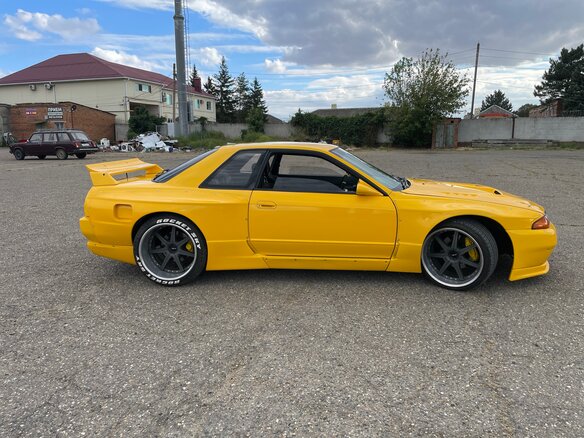 1993 Nissan Skyline VIII (R32), жёлтый - вид 24