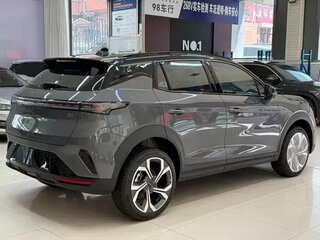2026 Lynk & Co 06 I Рестайлинг, серый, 2650000 рублей, вид 5
