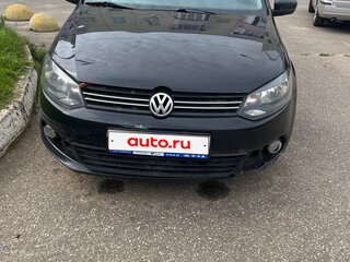 2013 Volkswagen Polo V, чёрный, 400000 рублей, вид 1